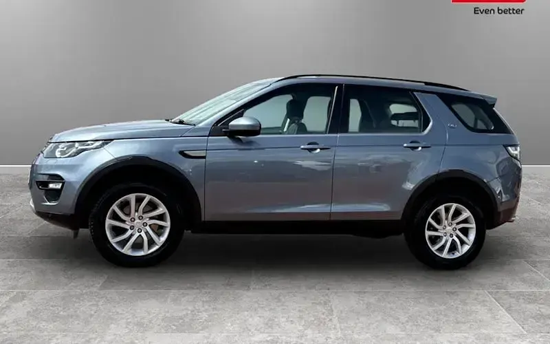Used Land Rover Discovery 5 SE 179 HP (131 kW) 2019 SUV