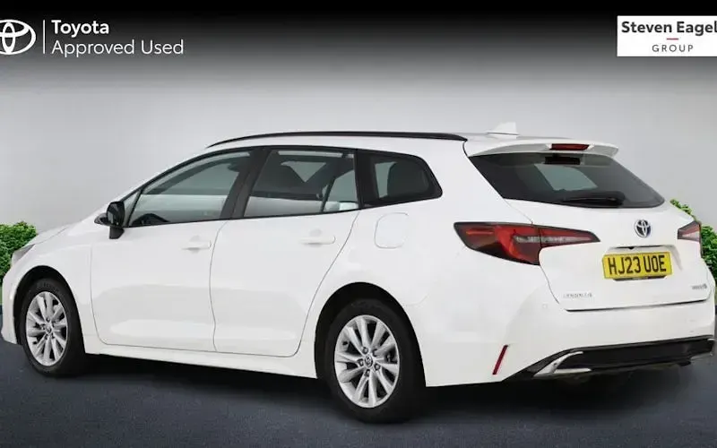 Used Toyota Corolla 140 HP (102 kW) 2026 Estate