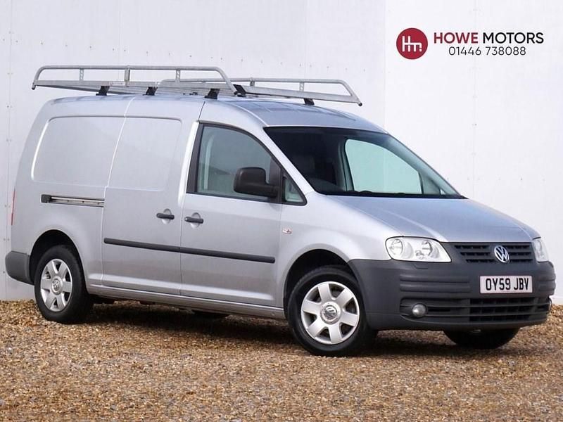 Used VW Caddy Maxi 104 HP (76 kW) 2009 Silver MPV