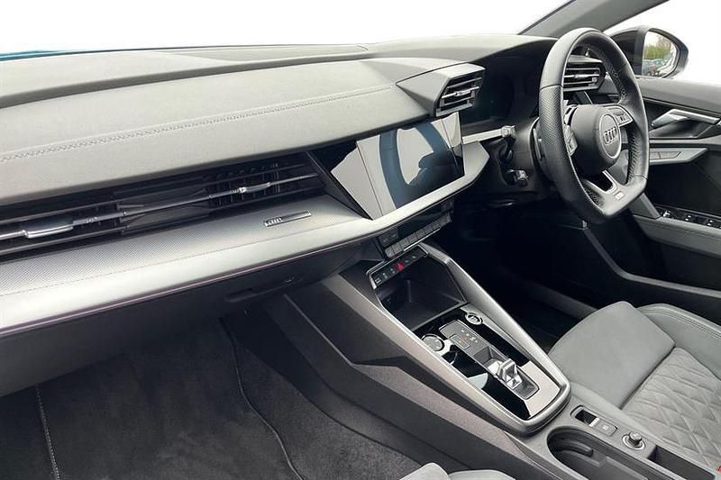 Used Audi A3 Comfort 150 HP (110 kW) 2021 Turbo blue Sedan