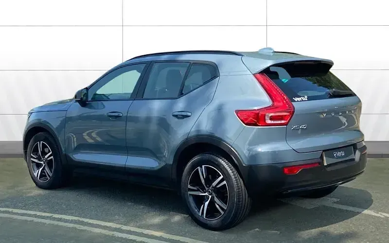 Used Volvo XC40 Plus 163 HP (119 kW) 2026 SUV