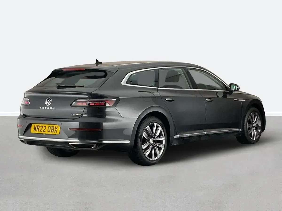 Usado VW Arteon Elegance 2022 Cinzento Carrinha