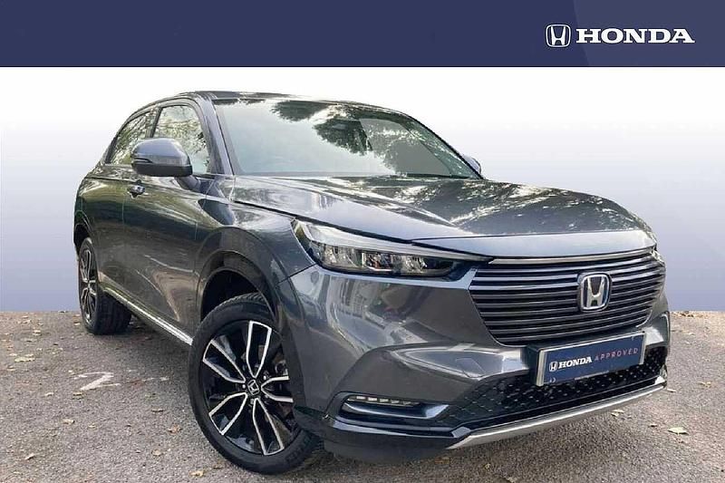 Meteroid grey Used 2021 Honda HR-V Advance SUV | £21,450 (Fair price) - Image 1/4