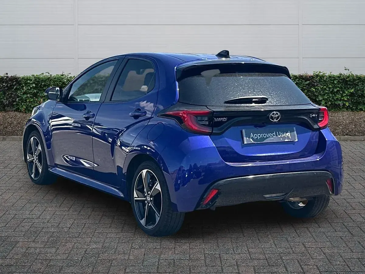 Used Toyota Yaris 2026 Blue Hatchback