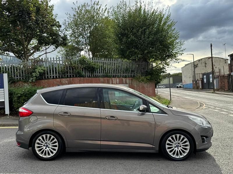 Used Ford C-MAX Titanium 115 HP (84 kW) 2012 Brown MPV