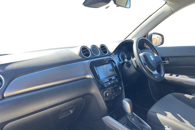 Gebraucht Suzuki Vitara SZ-T 129 PS (94 kW) 2022 SUV