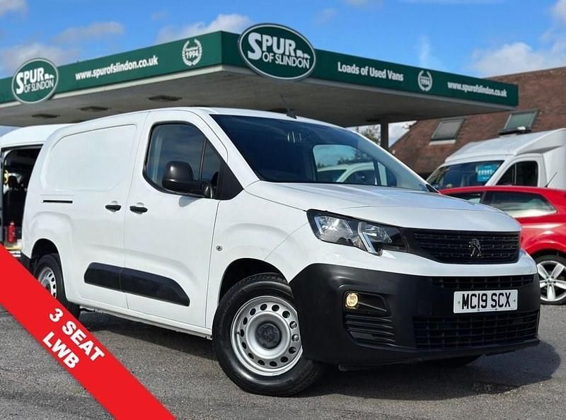 White Used 2019 Peugeot Partner S MPV | £6,995 (Expensive) - Image 1/4