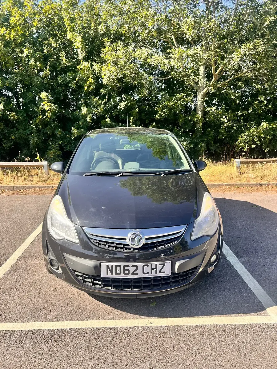 Used Vauxhall Corsa Active 65 HP (47 kW) 2012 Black Hatchback