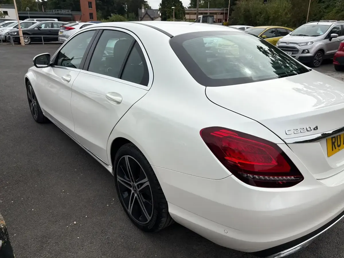 Used Mercedes C220 Sport Edition 191 HP (140 kW) 2020 White Sedan