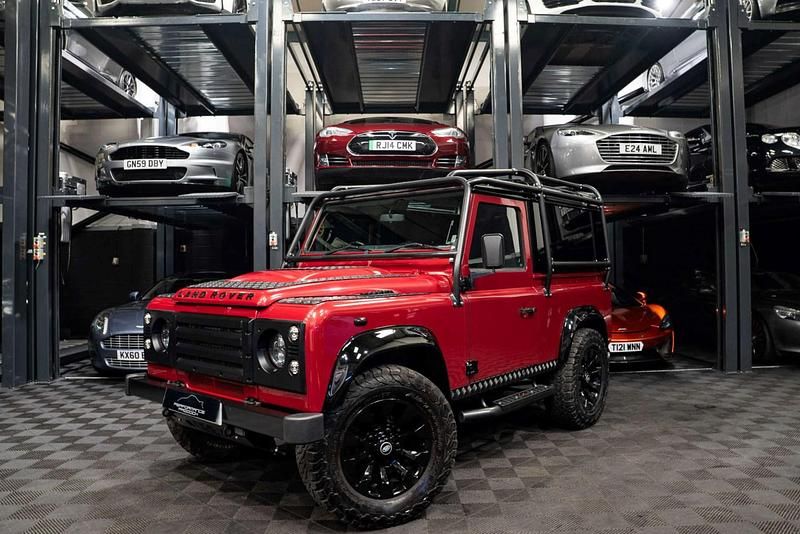 Used Land Rover Defender 2013 Red Hatchback