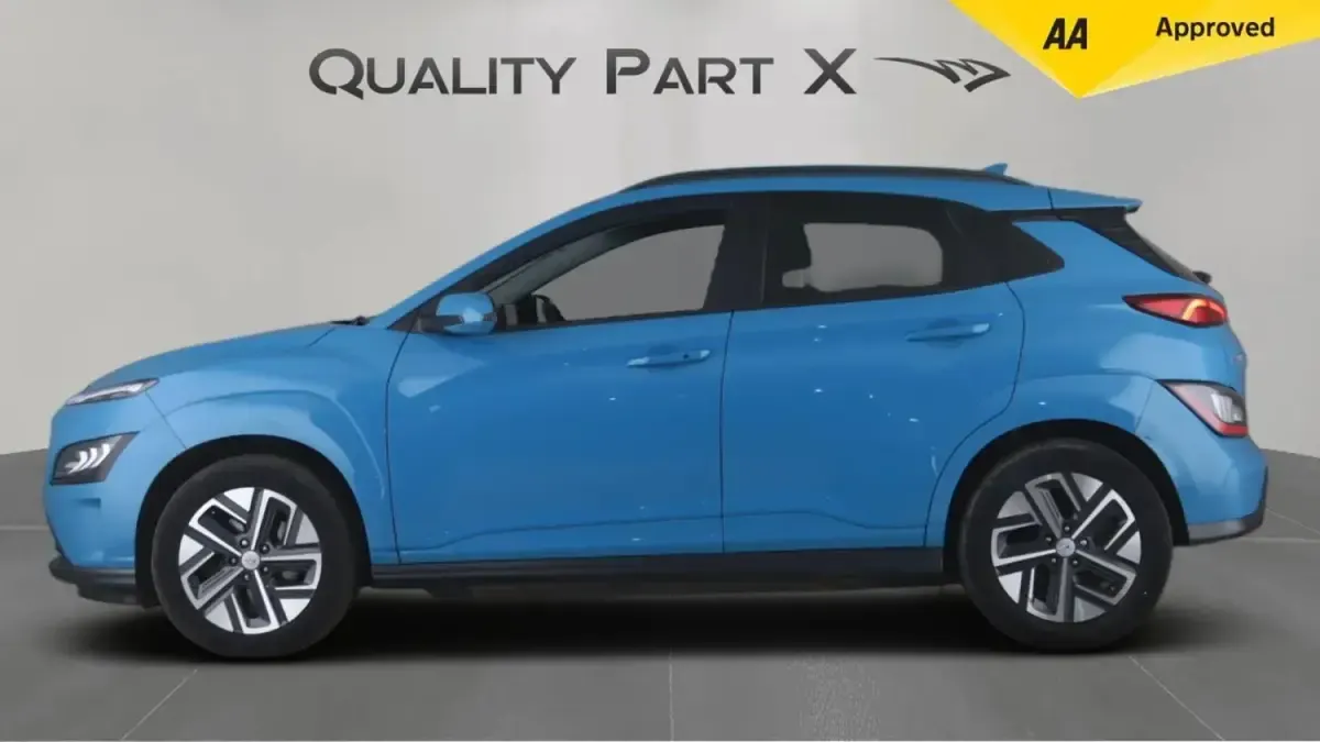 Gebraucht Hyundai Kona Premium 150 kW (204 PS) 2023 Blau SUV