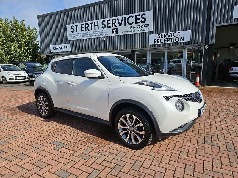 White Used 2016 Nissan Juke Tekna SUV | £8,195 (Expensive) - Image 1/4