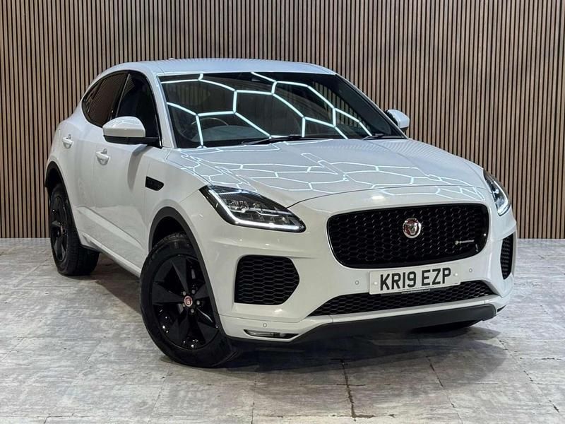 Used Jaguar E-Pace R-Dynamic 150 HP (110 kW) 2019 White SUV