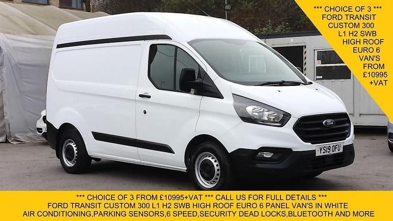 Used Ford Transit Custom 105 HP (77 kW) 2019 White Van