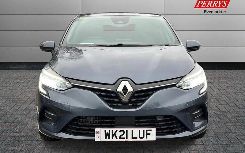 Used Renault Clio V Version S 90 HP (66 kW) 2022 Hatchback