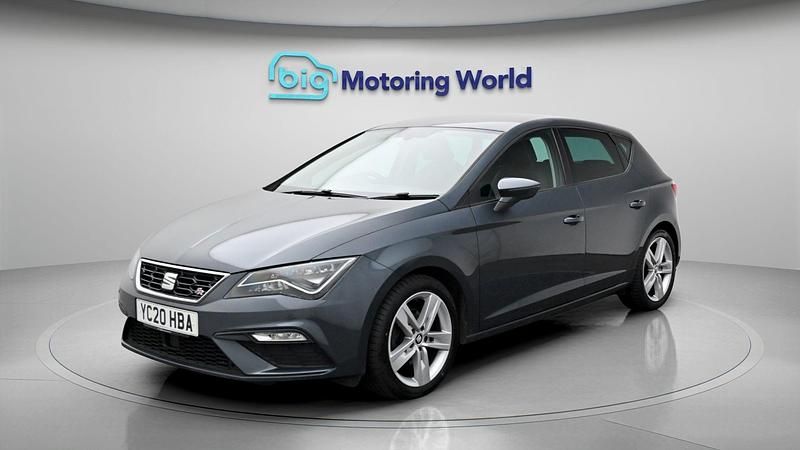 Begagnad Seat Leon FR 129 HK (94 kW) 2020