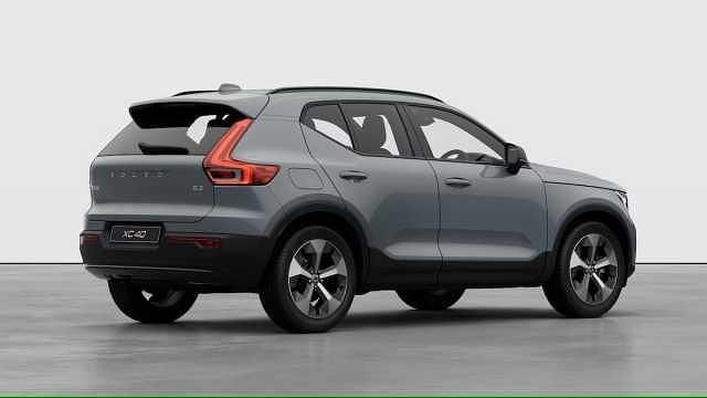 Used Volvo XC40 Plus 194 HP (142 kW) 2026 SUV