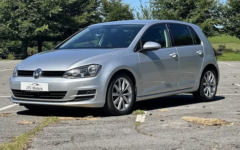 Used VW Golf VII GT 150 HP (110 kW) 2014 Silver Hatchback