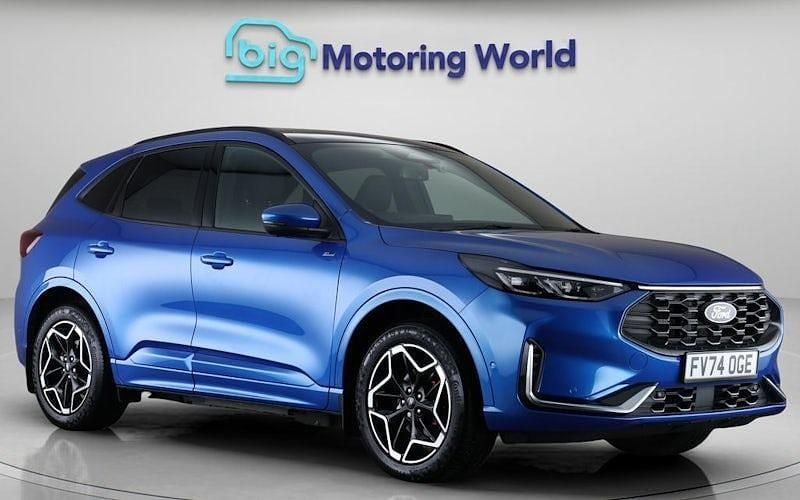 Second-hand Ford Kuga ST-Line X 242 CP (177 kW) 2026 SUV
