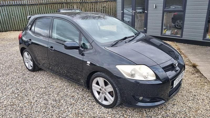 Black Used 2008 Toyota Auris SR Hatchback | £2,495 (Fair price) - Image 1/4