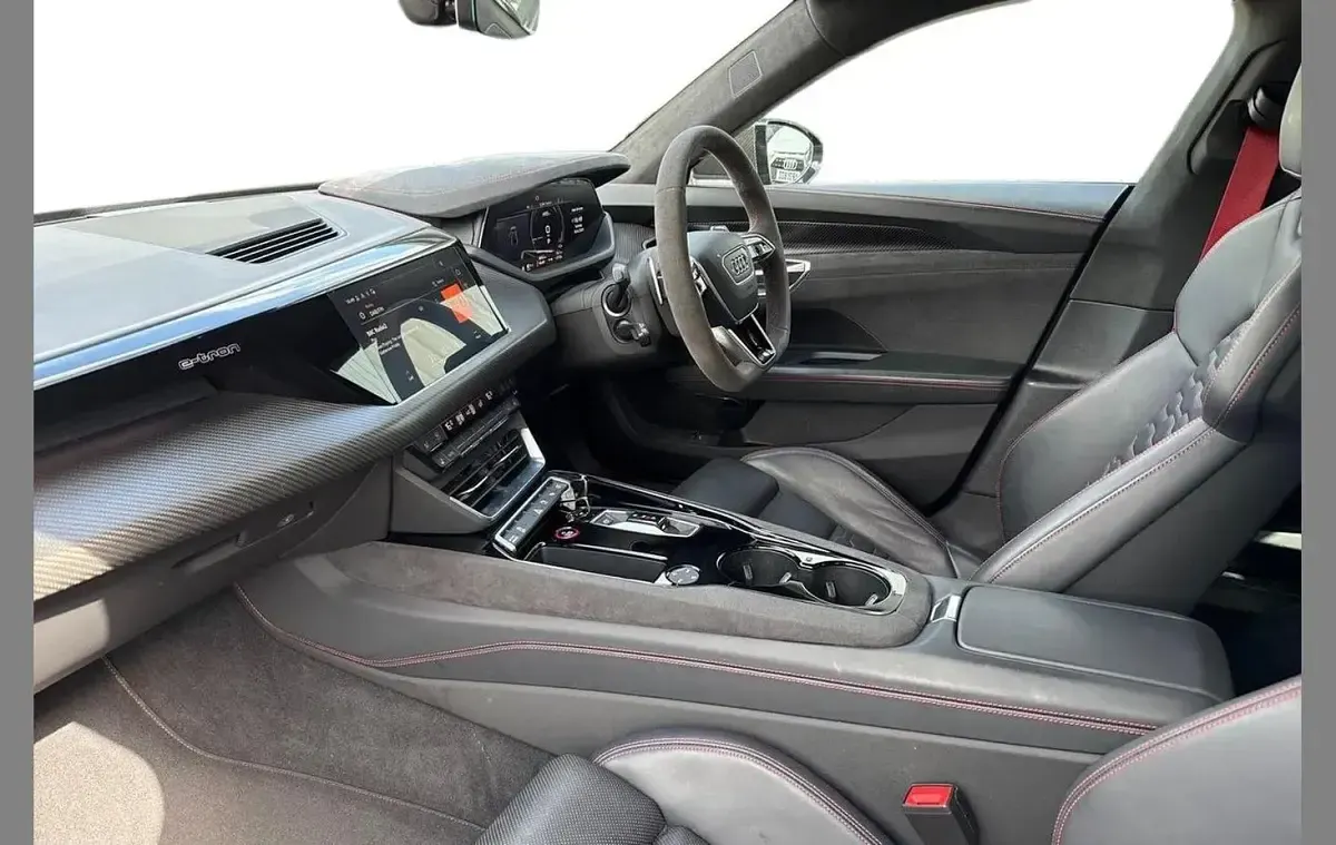 Used Audi RS e-tron GT Comfort 475 kW (646 HP) 2023 Grey Sedan