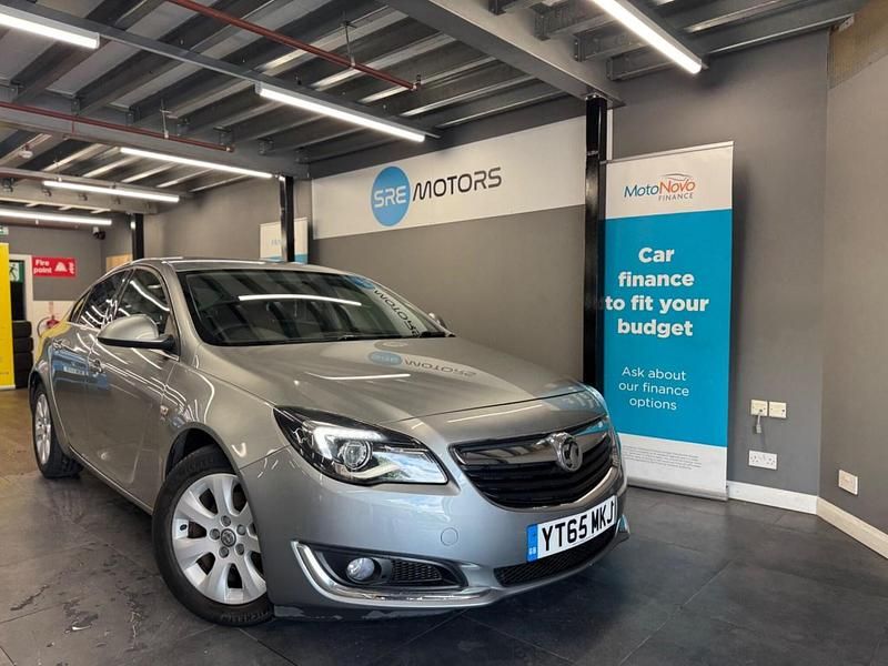 Silver Used 2015 Vauxhall Insignia SRi Hatchback | £6,495 (A bit pricey) - Image 1/4