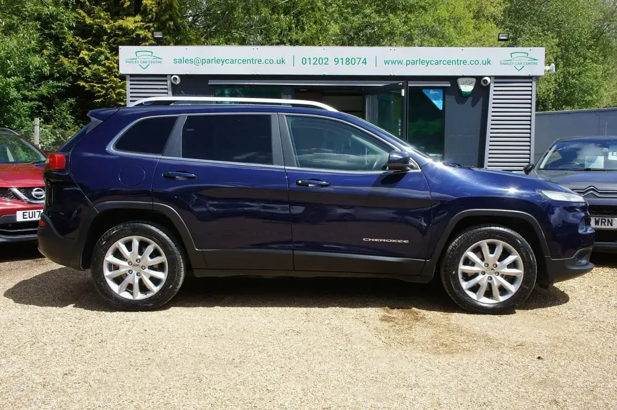 Used Jeep Cherokee Limited 170 HP (125 kW) 2014 Blue SUV