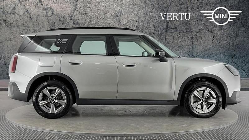 Used Mini Countryman 168 HP (123 kW) 2025 Silver SUV