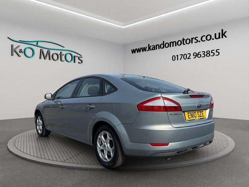Used Ford Mondeo Zetec 2010 Grey Hatchback