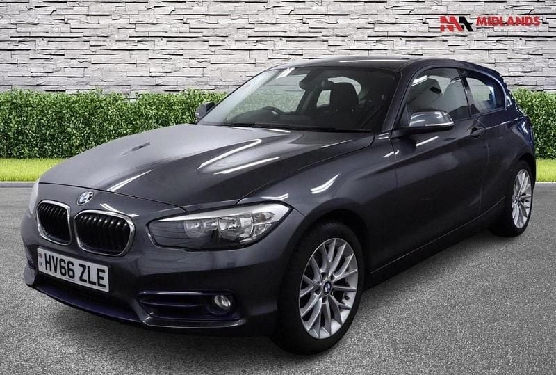 Used BMW 120 Sport Line 184 HP (135 kW) 2016 Grey Hatchback
