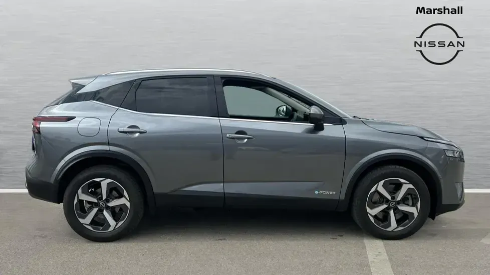 Used Nissan Qashqai N-Connecta 190 HP (139 kW) 2024 Grey SUV