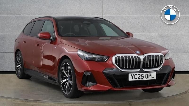Used BMW 530e M Sport 295 HP (216 kW) 2025 Red Estate