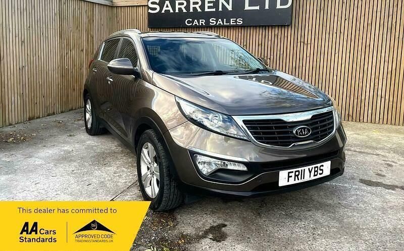 Brown Used 2011 Kia Sportage 2 SUV | £3,295 (Fair price) - Image 1/4