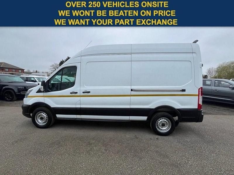 Used Ford Transit 170 HP (125 kW) 2021 White Van