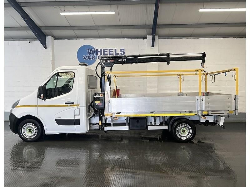 Second-hand Vauxhall Movano 2020 Alb