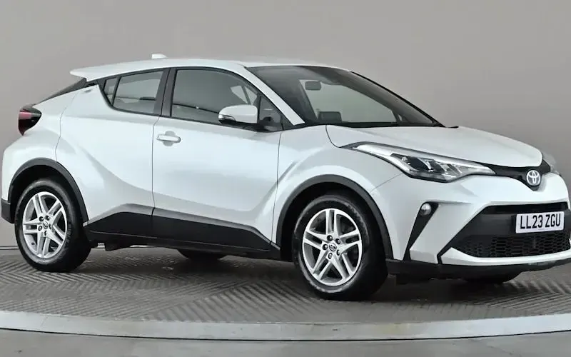 Used Toyota C-HR 122 HP (89 kW) 2023 SUV