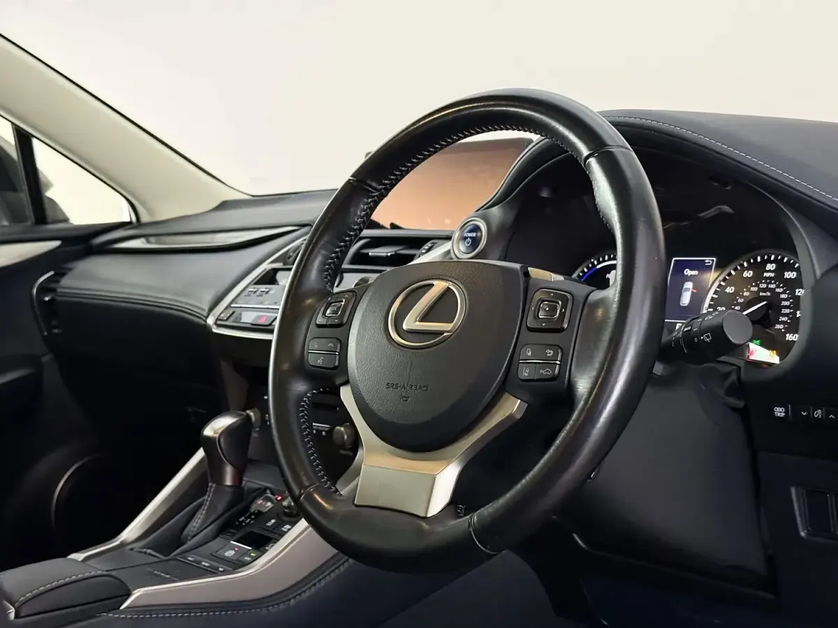 Used Lexus NX300h 2018 Silver SUV