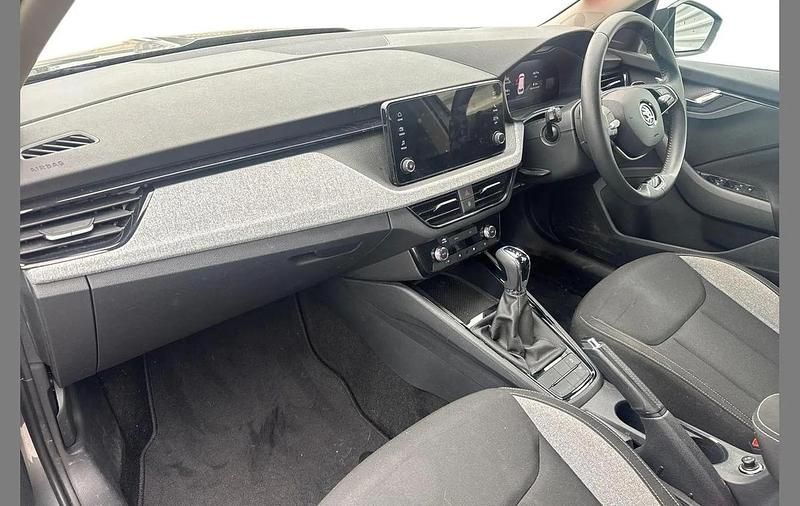 Used Skoda Kamiq SE 115 HP (84 kW) 2024 Graphite grey metallic SUV