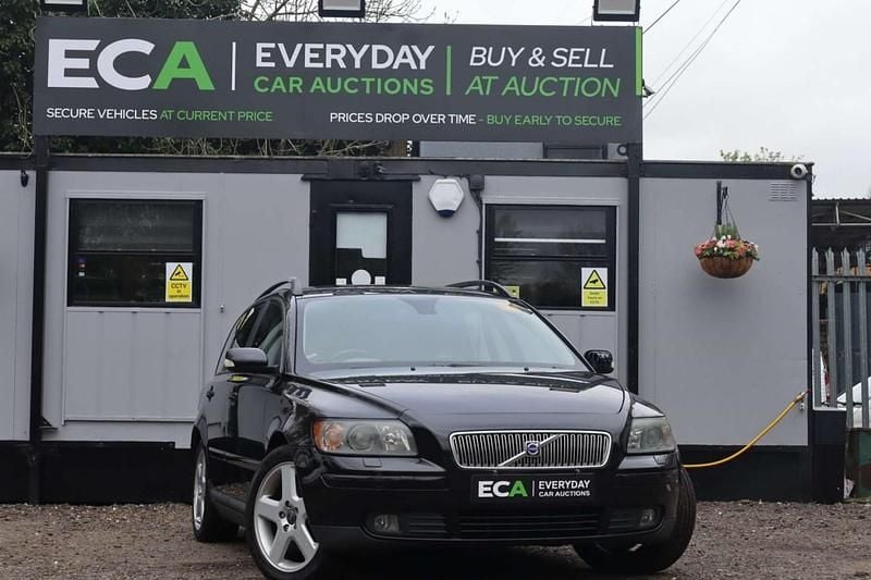 Used Volvo V50 SE 136 HP (100 kW) 2005 Black Estate