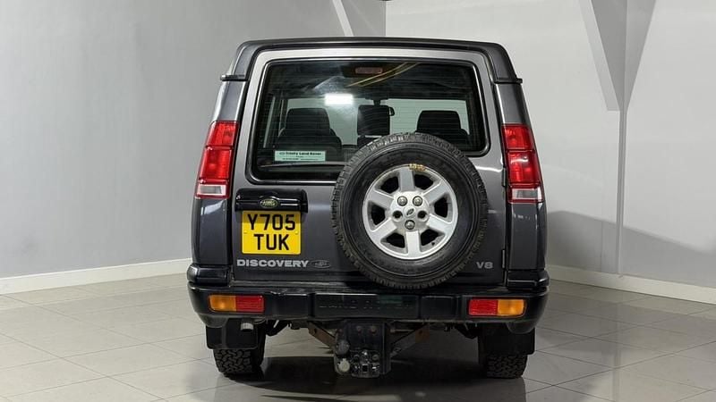 Used Land Rover Discovery 2 182 HP (133 kW) 2001 Grey SUV