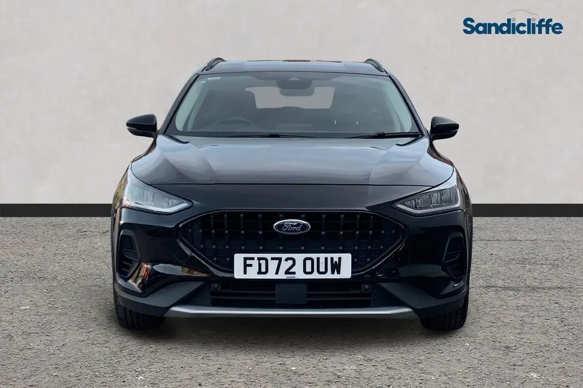 Used Ford Focus Active 125 HP (91 kW) 2022 Black Estate
