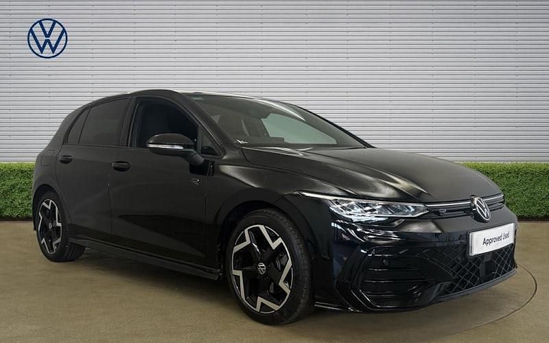 Second-hand VW Golf VIII R-line 150 CP (110 kW) 2025 Hatchback