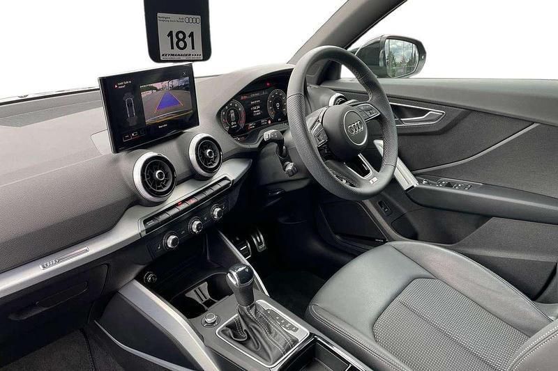 Image 2/4