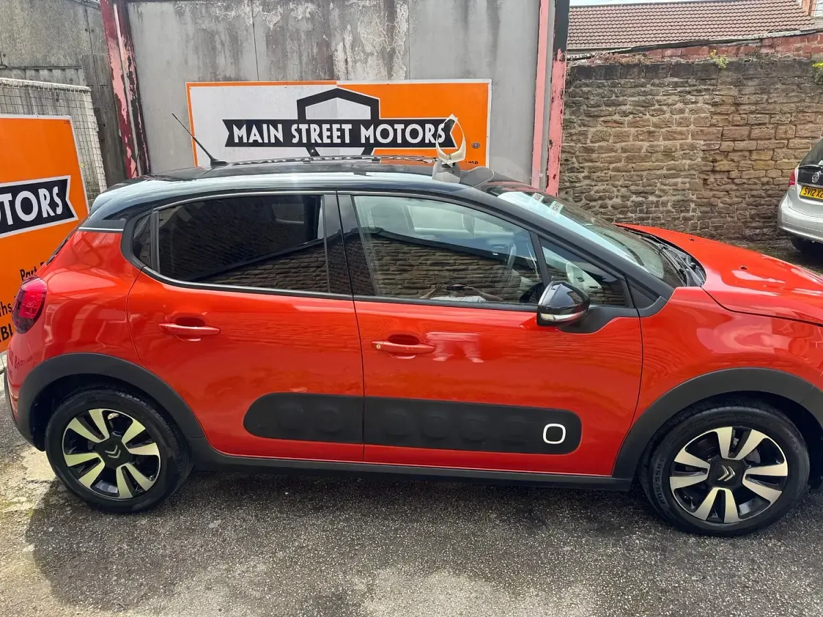 Used Citroën C3 Flair 2018 Orange Hatchback