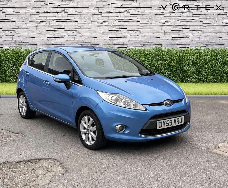Blue Used 2009 Ford Fiesta Zetec Hatchback | £2,500 (A bit pricey) - Image 1/3