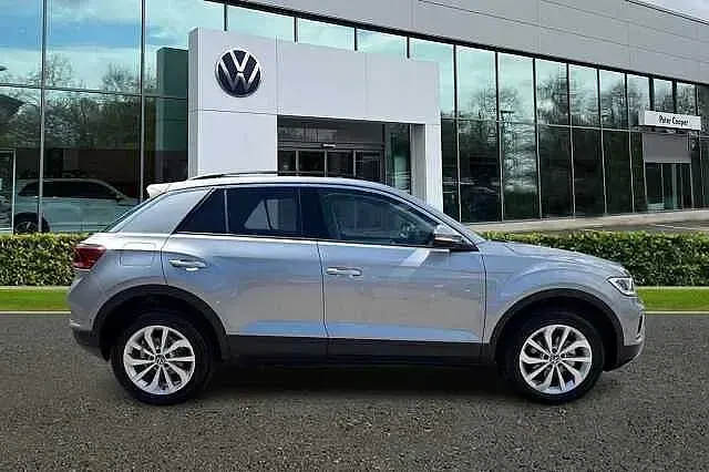 Used VW T-Roc Match 115 HP (84 kW) 2025 Silver SUV