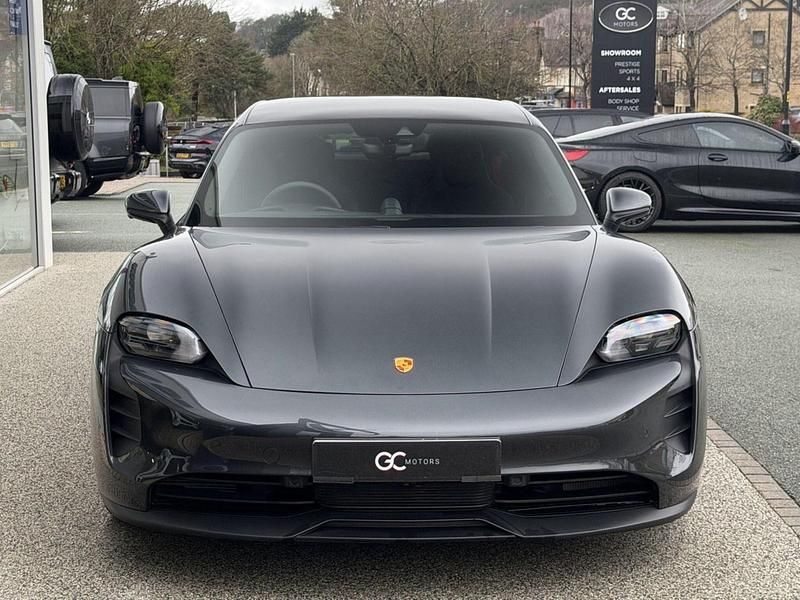 Used Porsche Taycan Performance Package 439 kW (598 HP) 2023 Grey Estate