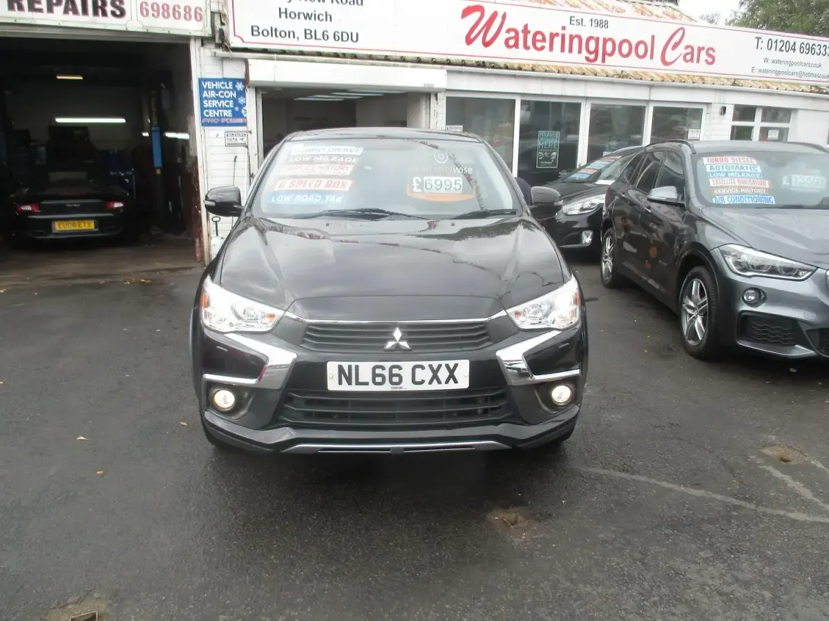 Used Mitsubishi ASX 114 HP (83 kW) 2016 Black SUV