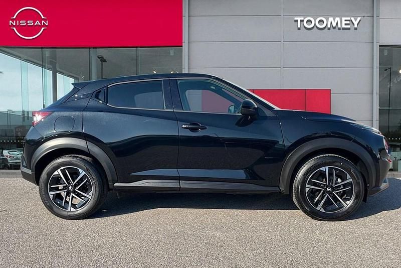 New Nissan Juke N-Connecta 2025 Black SUV