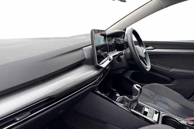 Used VW Golf VIII Style 150 HP (110 kW) 2025 Silver Hatchback